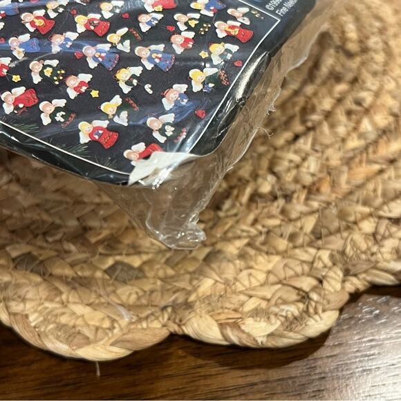 Vintage 1996 Bucilla Felt Appliqué Angels Set of 50 Ornaments Christmas Kit - Picture 12 of 13